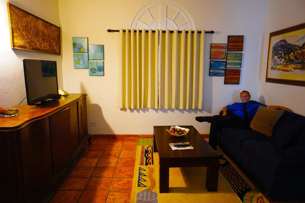 סן חואן At Wind Chimes Boutique Hotel מראה חיצוני תמונה